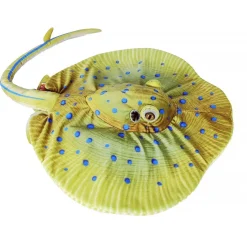 Australian Geographic Living Ocean Blue Spotted Ray
